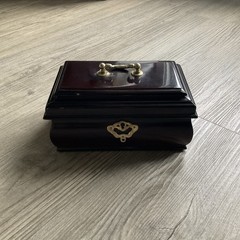 Vintage 1994 Made In Korea Cherry Wood Trinket Jewelry Box Brass Hardware