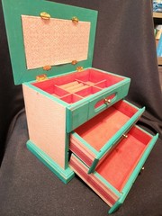 Vintage Jewelry Box Seller Refurbished Restored Turquoise and peach and reds