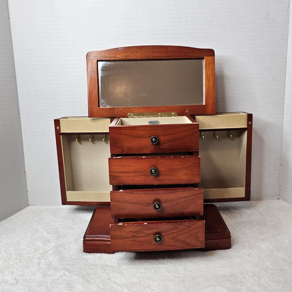 🖤Vintage Wood Jewelry Box