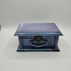 Color Shifting Blue Jewelry Box