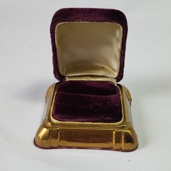Stunning Art Deco Purple Velvet Gold Tone Metal Base Ring Jewelry Display Box