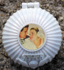 Vintage Seashell Shaped Genuine Artcarved Wedding Rings Case – Case Only