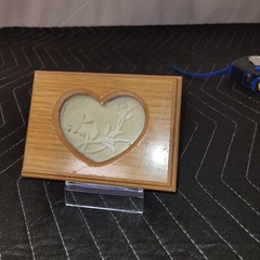 Pre-owned Light oak etched glass heart jewelry box lined.