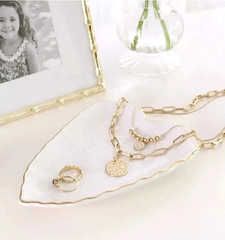 NEW! LILLY PULITZER Ceramic Monstera Leaf Trinket Tray White/Gold 6.5″x 5″ CHIC!