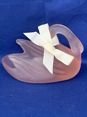 Vintage Imperial Frosted Pink Glass Trinket Dish Bowl With Bow Tie ❤️sj13m1