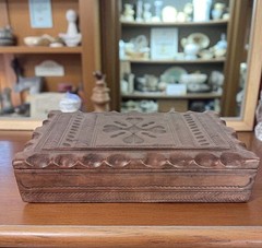 Handcrafted Tuareg Leather Box – African Art Jewelry Holder, Made in Mali