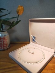 Velvet Jewelry Gift Box for Pearl Necklace Earrings Bracelet Display Storage