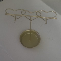 Gold Metal Heart Jewelry Stand Organizer for Earrings Necklaces Bracelets Rings
