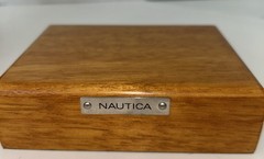 NAUTICA Empty Honey Tone Wood Valet Box Felt Botton 5.5 x 4.25 inches M70