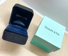 Tiffany & Co Suede Ring Box Presentation Display Case w/ Blue Outer Box