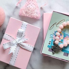 TheDisplayGuys 25-Pk Cotton Filled Cardboard Paper Jewelry Box Gift Case – Pink