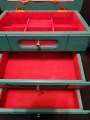 Vintage Jewelry Box Seller Refurbished Restored Turquoise and peach and reds