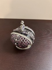 Vintage Purple and Clear Box Enameled Jewelry Crown Magnetic lock