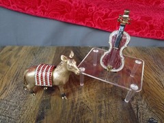 VINTAGE Pair DZ BEJEWELED HORSE & VIOLIN TRINKET Jewelry BOX with Stand USA Flag