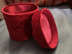 Pretty Red Velvet Gift Jewelry Trinket Box & Lid Fabric with Rose Floral design