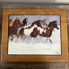 Horses Running In The Snow Wood Jewelry Box By C Cummings 1993 Pre Owned