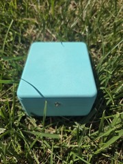 TIFFANY & CO : BLUE GIFT BOX FOR NECKLACE OR BRACELET EARRINGS 4.75 in x 3.75 in