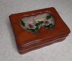 Vtg Wood Jewelry Box Heart Cutout An Stained Glass Flower Pink 4″x 6″ x 2″