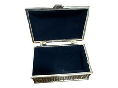 Jewelry box 0