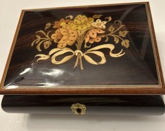 Vtg Italian Floral Inlay Lacquer/Jewelry Box Brown Beige Bouquet- No Music G29