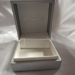 Mayors Silver Lined Square Jewelry Gift Box, Paper/Cardboard, Holds 1 Piece