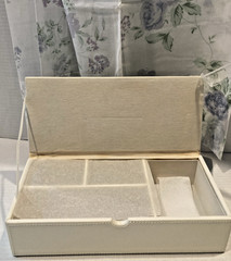 Cream Leather Jewelry Storage Box Travel Case Portable Organizer HOME OR DORM